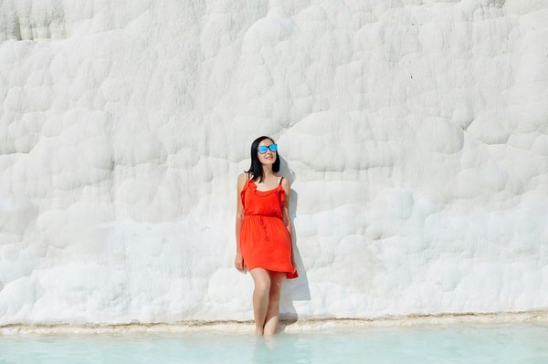 Stylisez votre salle de bain avec le travertin : nos conseils